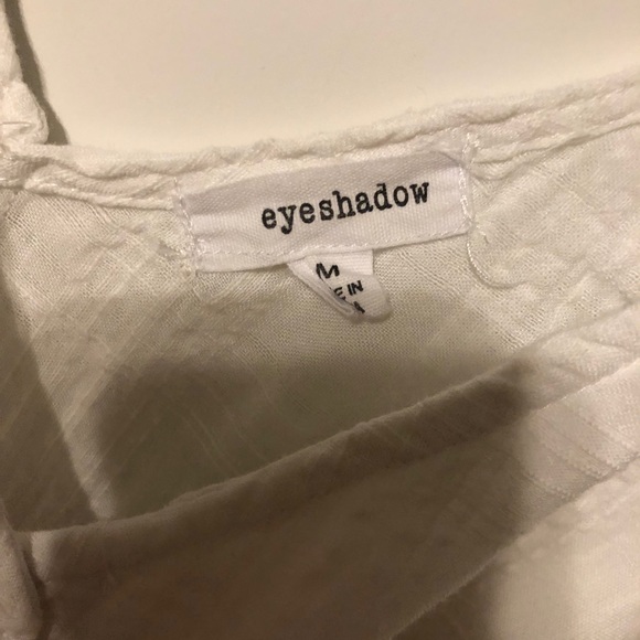 White dress - Picture 3 of 3